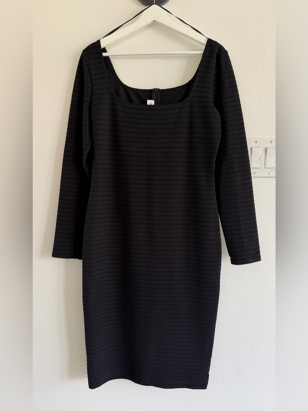 Classic Black Long-Sleeve Scoop-Neck Dress